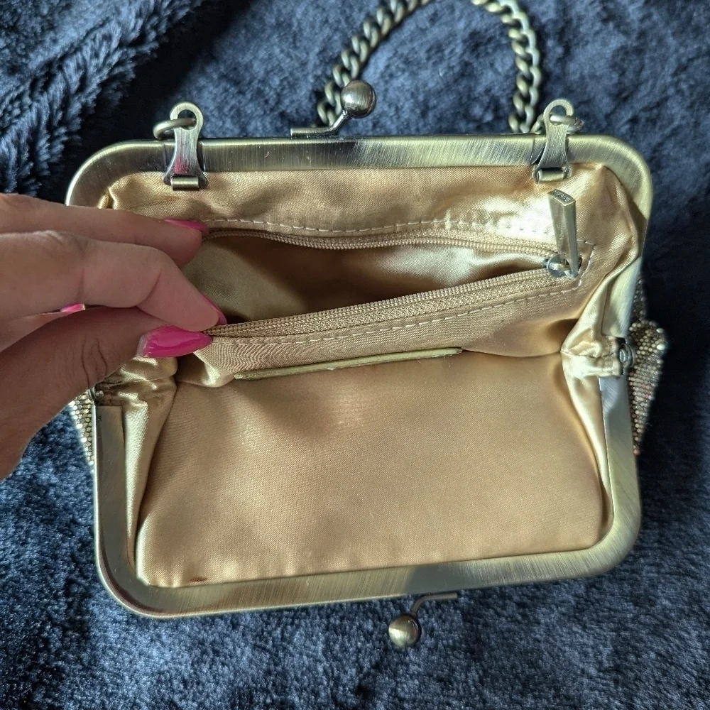 EUC Gold Shine Express Purse/Clutch w/ Attached Strap
